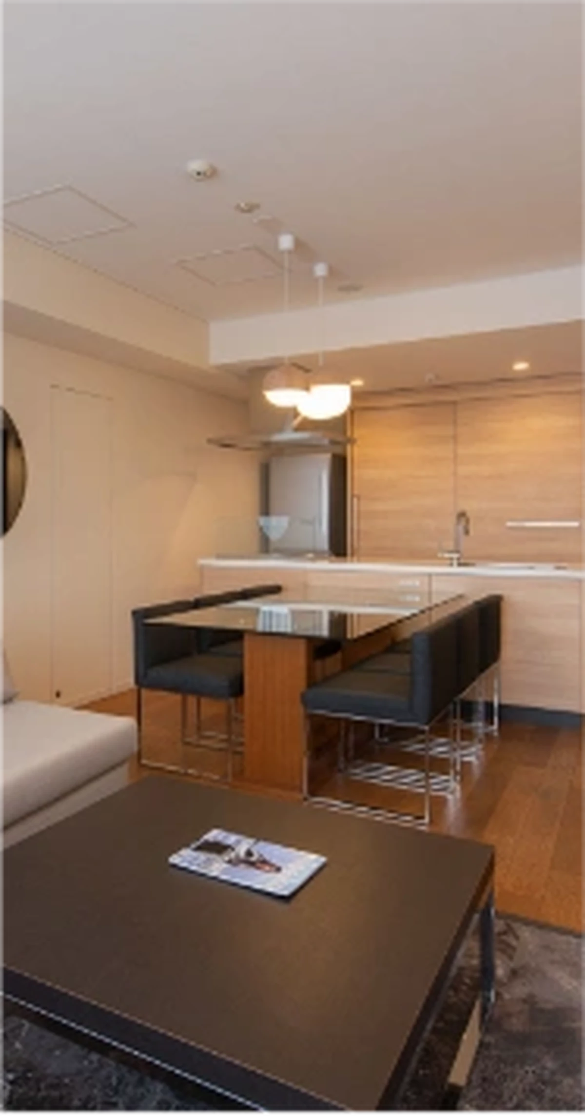 und gleichzeitig umgeben von...