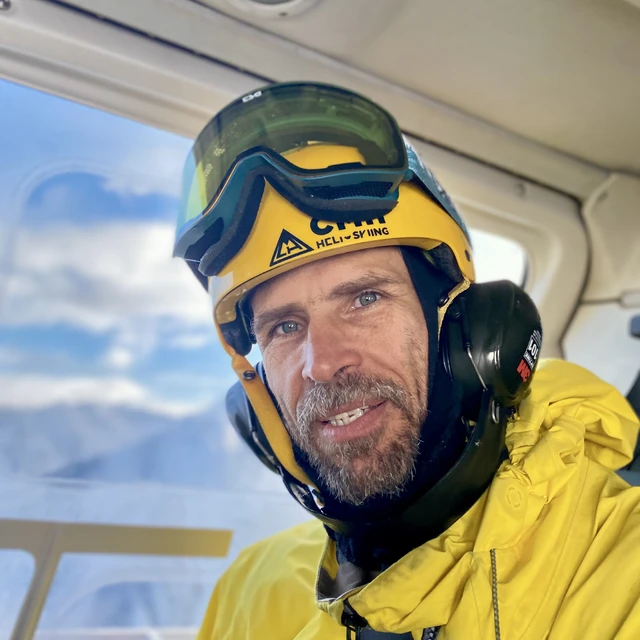 <h2>Cri Maierhofer<br />Dein Heliskiing-Spezialist</h2>