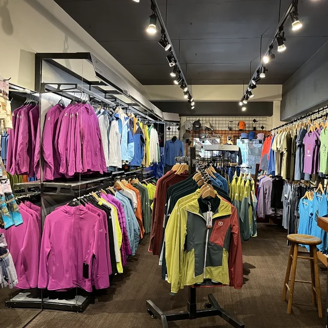 <h2>Unser Lodge Shop</h2>
