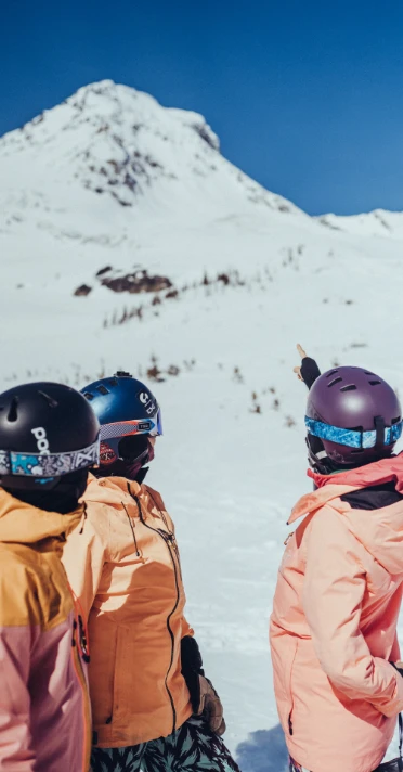 Edith zeigt ihren Ladies